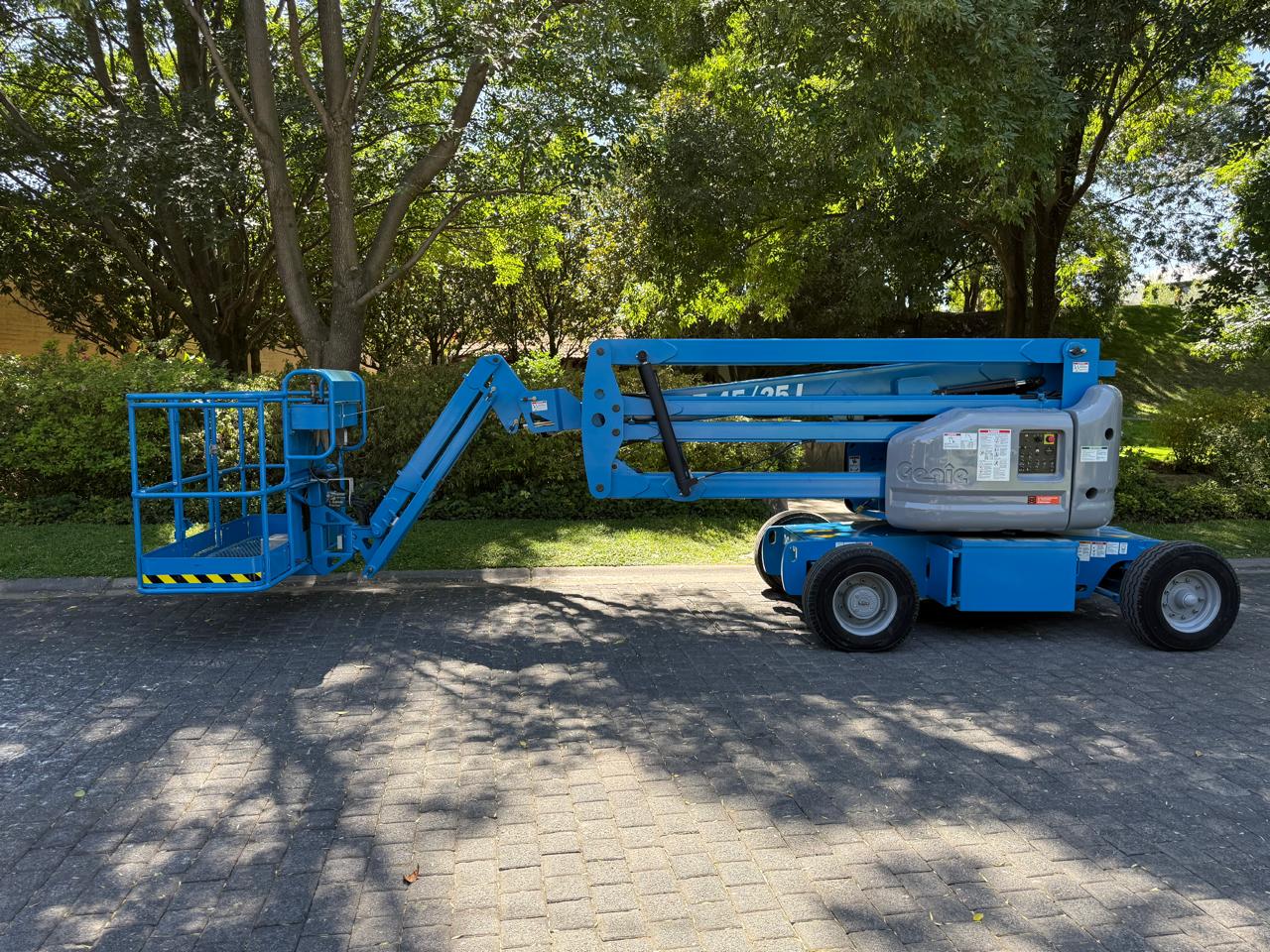 Genie Z-45 plataforma articulada eléctrica